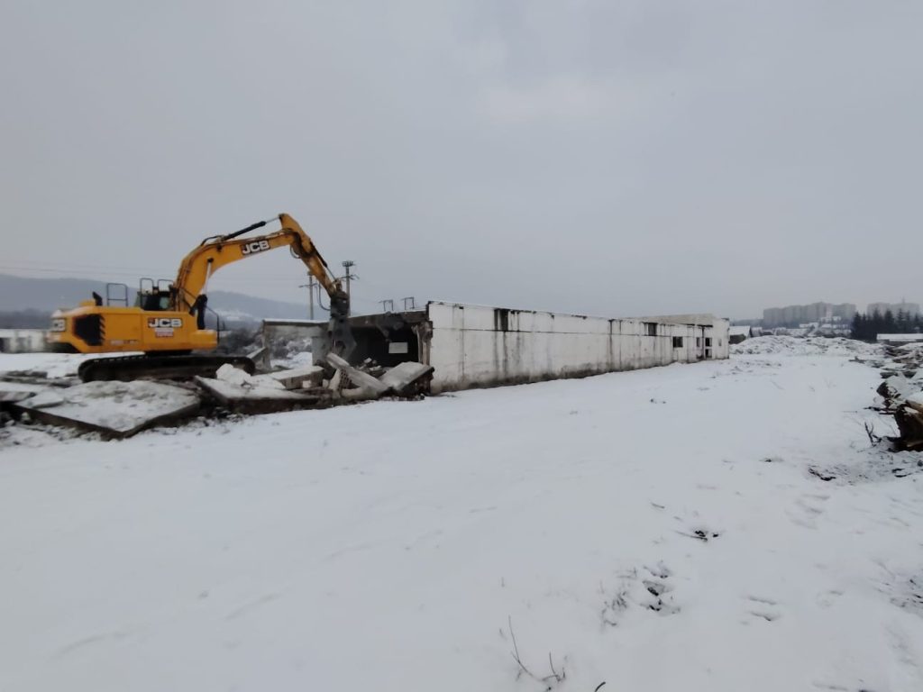 WhatsApp Image 2025-02-19 at 09.17.00 (1)